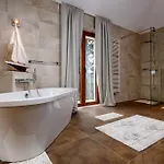 Beautiful Hvar 4 Bedrooms Stone Pine Private Infinity Pool *