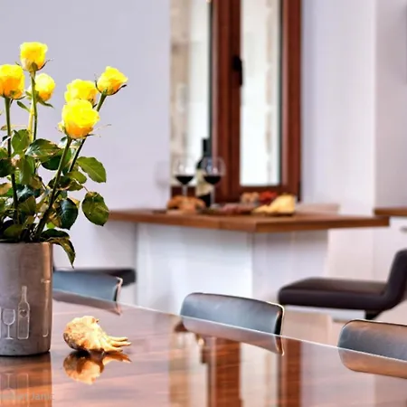 Villa Beautiful Hvar 4 Bedrooms Stone Pine Private Infinity Pool *