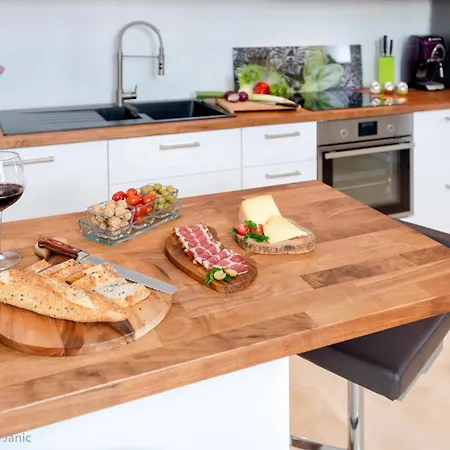 Beautiful Hvar 4 Bedrooms Stone Pine Private Infinity Pool *