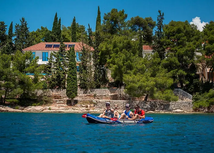 Villa Beautiful Hvar 4 Bedrooms Stone Pine Private Infinity Pool *