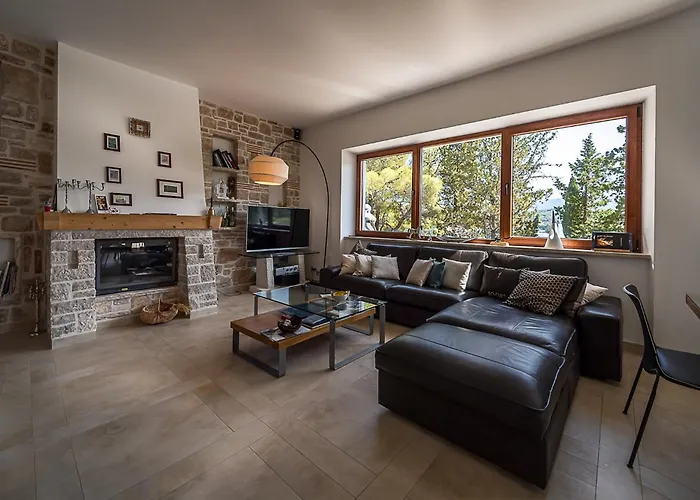 Villa Beautiful Hvar 4 Bedrooms Stone Pine Private Infinity Pool *