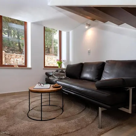 빌라 Beautiful Hvar 4 Bedrooms Stone Pine Private Infinity Pool